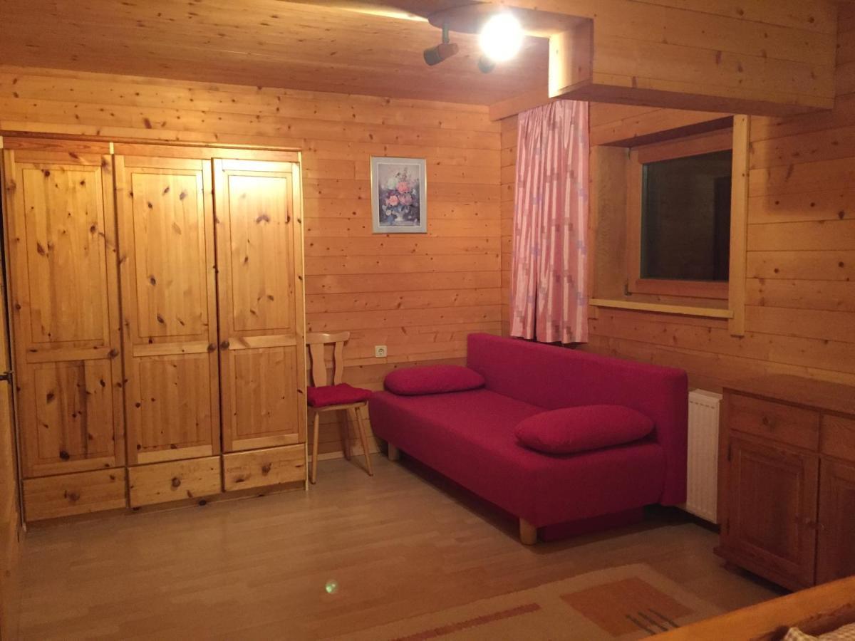 Hauser'S Ferienwohnungen Zell am Ziller Bagian luar foto