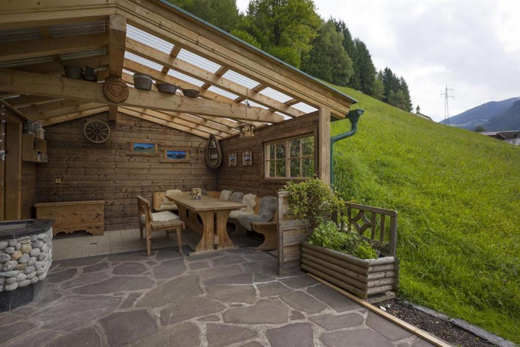 Hauser'S Ferienwohnungen Zell am Ziller Bagian luar foto